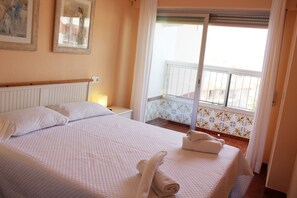 1 soverom, strykejern/-brett, wi-fi og sengetøy