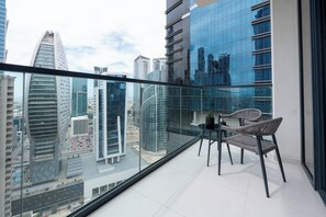 Leilighet – deluxe, byutsikt | Terrasse/patio