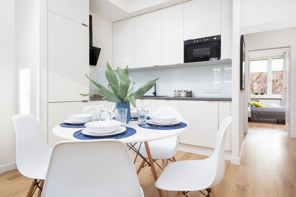 Apartment, 2 Bedrooms, Kitchen | Private kitchenette - Family City Center Apartments by Renters (Warsaw)