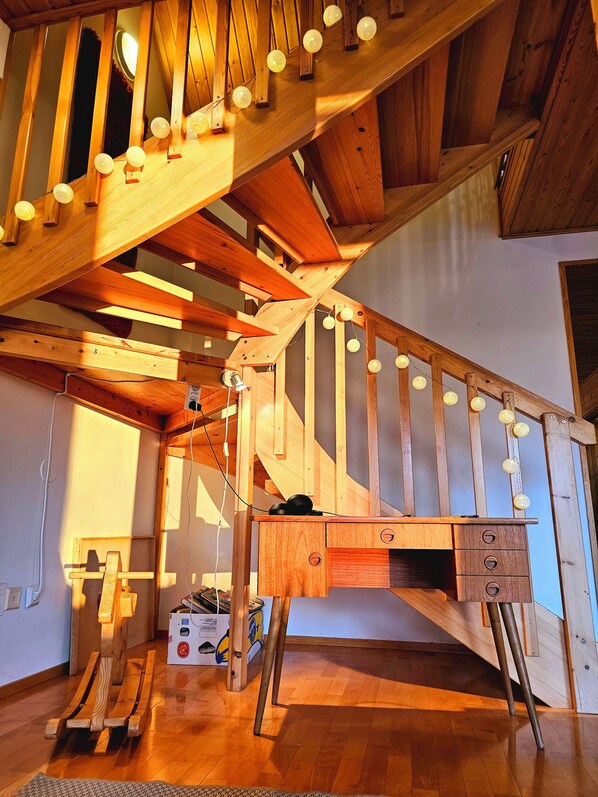 Interior - Authentic Arctic Villa at the River Delta in Rovaniemi (Rovaniemi)