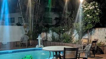 Piscina externa