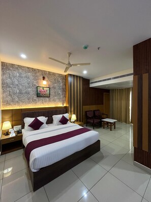 Suite Deluxe | Caja de seguridad en la habitación y insonorización