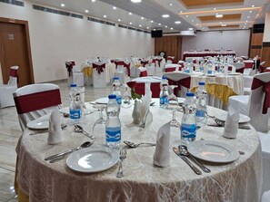 Banquet hall - Hotel Floral Palace (Kottayam)