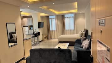 Junior-Studiosuite | Zimmersafe, Verdunkelungsvorhänge, Bügeleisen/Bügelbrett