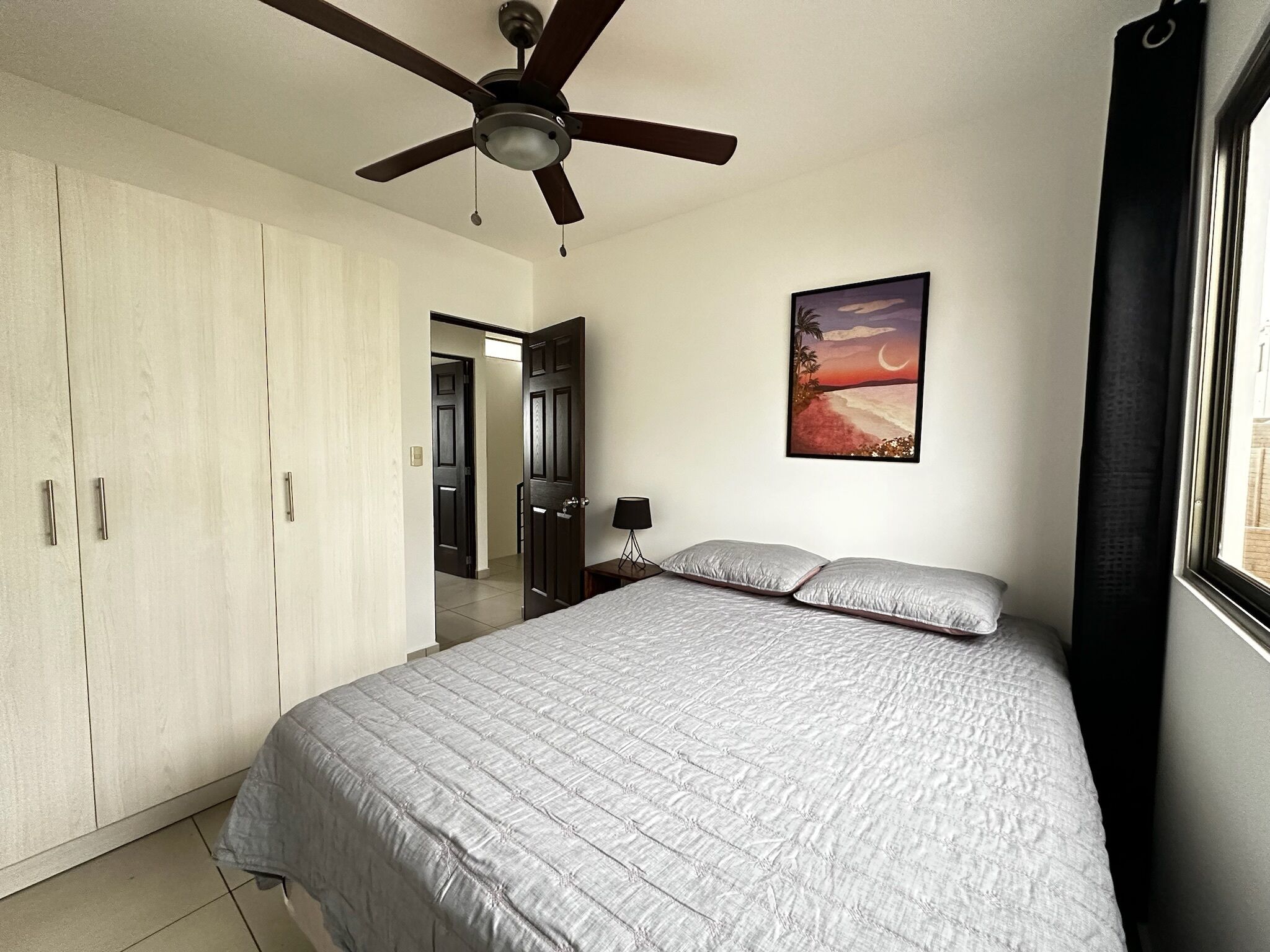 3 soverom, wi-fi og sengetøy