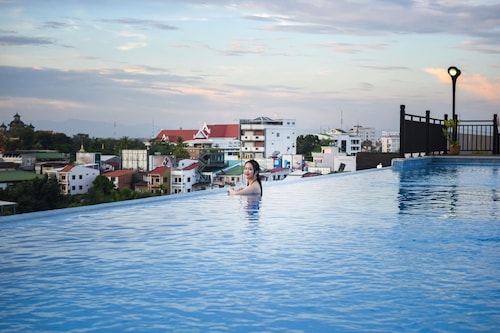 Landmark Vientiane Life Center