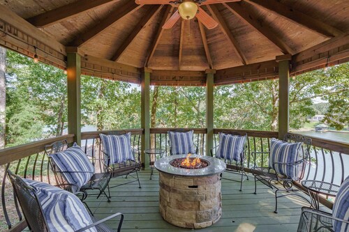 Bama Lake House- 2 Story Boat Dock- Beautiful View