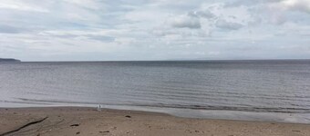  Prime Location in Ayr Town Centre yet only 300yds from the beach.