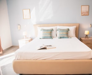 Apartment | 3 bedrooms, Internet - Seafront Penthouse With Unobstructed Sea Views (Mellieha)