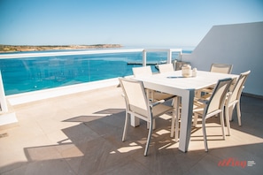 Apartment | 3 bedrooms, Internet - Seafront Penthouse With Unobstructed Sea Views (Mellieha)