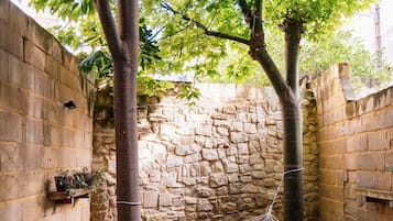 Rumah | 3 kamar tidur, meja kerja, setrika/meja setrika, dan internet