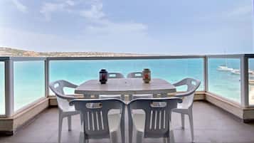 Apartment | 3 bedrooms, Internet