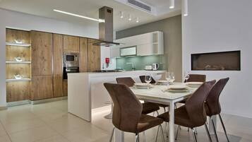 公寓 | 3 多间卧室、高速上网