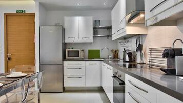 Apartment | 2 bedrooms, Internet