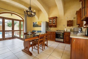 Villa | 3 bedrooms, Internet - Your Rustic Retreat in Gozo With a Pool (Xewkija)