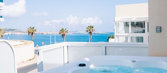 A Luxury Villa by the sea