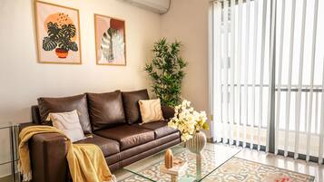 Apartment | 2 bedrooms, desk, Internet