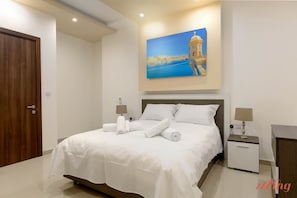 Apartment | 2 bedrooms, iron/ironing board, Internet