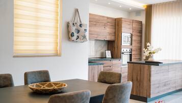 Apartment | 2 bedrooms, Internet