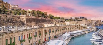 Elegant Maltese Hideaway Near Valletta