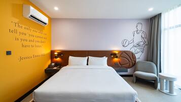 Kamar Superior, pemandangan kebun | Seprai katun Mesir, seprai premium, brankas, dan meja kerja