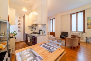 Apartment | Private kitchen | Fridge, microwave, oven, stovetop - Isola Cozy Apartment by Wonderful Italy (Milan)