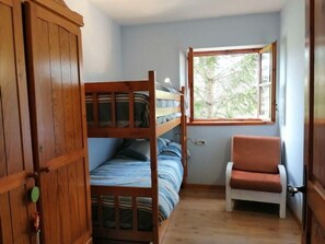 3 bedrooms
