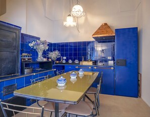 Televisión 60 pulgadas con canales de televisión digitales