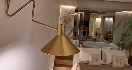 Elegant Suite in the heart of Naples