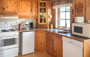 Geladeira, fogão, cooktop, lava-louças