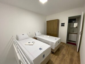 1 bedroom, desk, iron/ironing board, WiFi - Babitonga Loft (joinville)