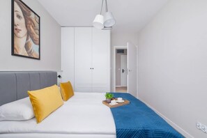 1 bedroom, desk, iron/ironing board, WiFi - Krowoderska 40B | Kraków | Prestigious Apartment | Parking (Kraków)