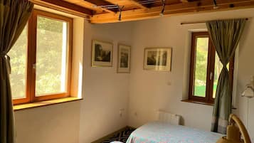 3 chambres, draps fournis