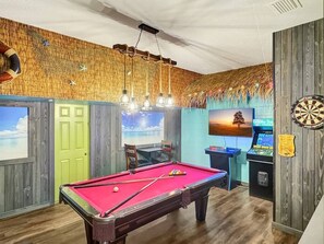 Spielezimmer