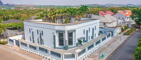 Bagian depan properti