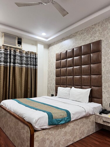 Hotel S P International Unit Mavis Group