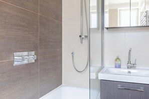 Dusche, Haartrockner