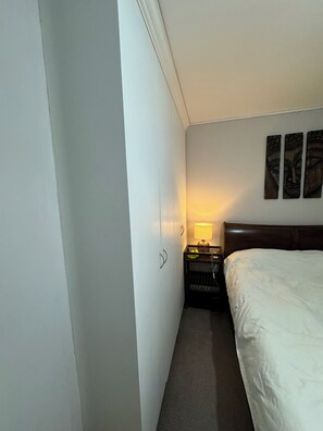 2 sovrum, strykjärn/strykbräda, wi-fi och sängkläder