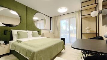 Double Room | Free WiFi, bed sheets