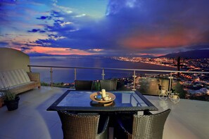 Apartment | Balcony view