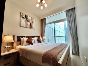 2 bedrooms, in-room safe, individually decorated, individually furnished - Lux BnB Vera Residences Burj Views (Dubai)