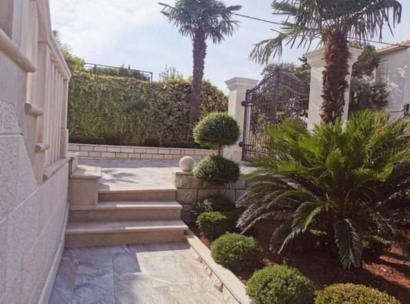 公寓 (Apartments White House - Two Bedroom ) | 外觀