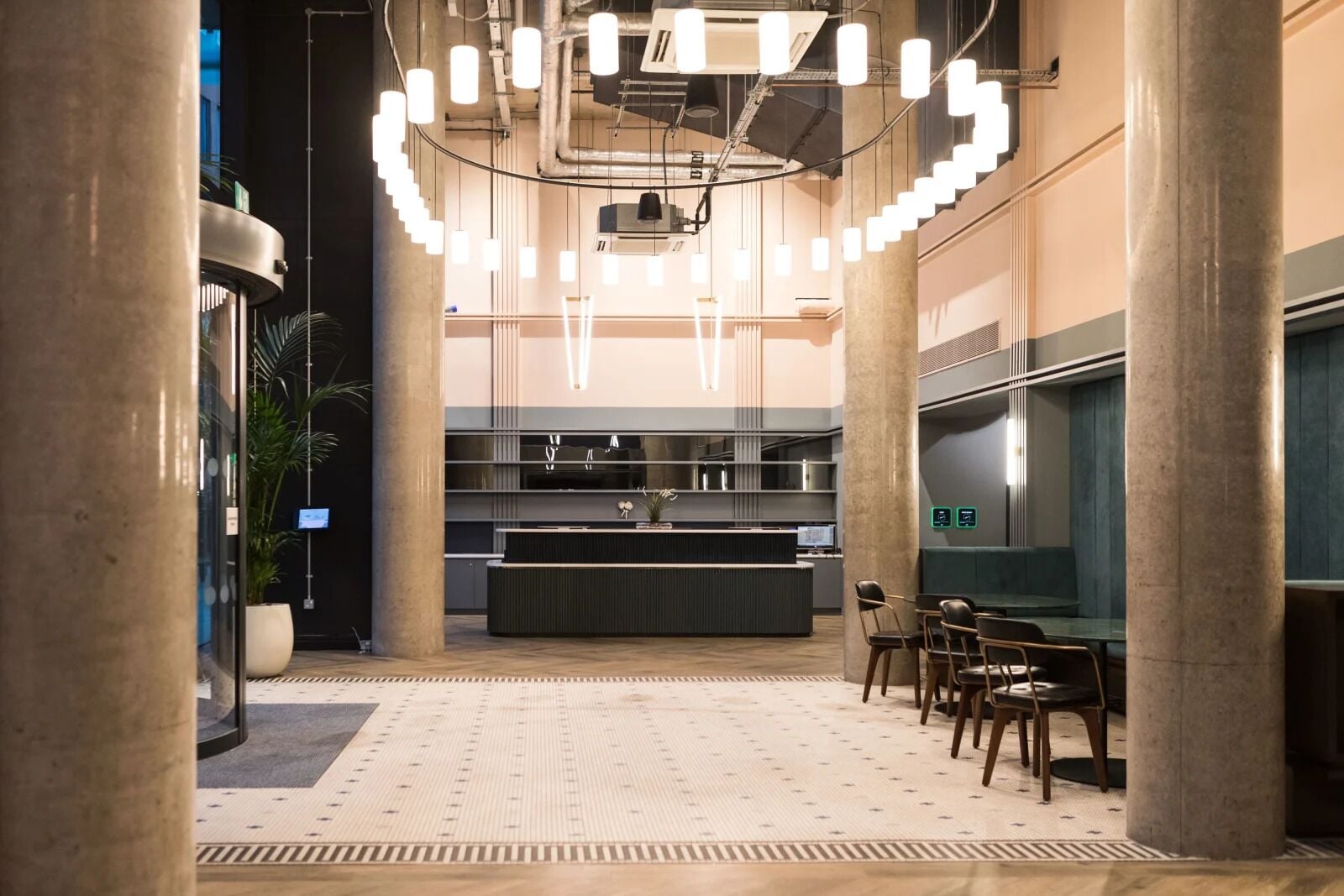 Sala de estar en el lobby