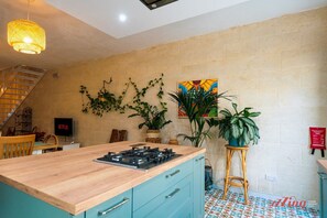 3 bedrooms, desk, iron/ironing board, Internet - A Remarkable Eco Home in Gozo (Nadur)