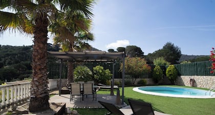 Bellavista:beautiful, spacious villa in Barcelona, perfect family vacation!