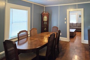 House (2 Bedrooms) | Interior - Cozy Tazewell Home w/ Grill on Back of the Dragon! (Tazewell)
