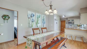 House (3 Bedrooms) | Front of property