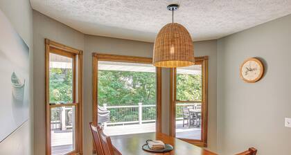Lakefront Home w/ Deck, Near Mammoth Cave Park!