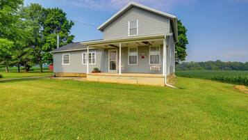 House (2 Bedrooms) | Front of property