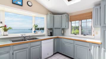 MikrovÄgsugn och diskmaskin